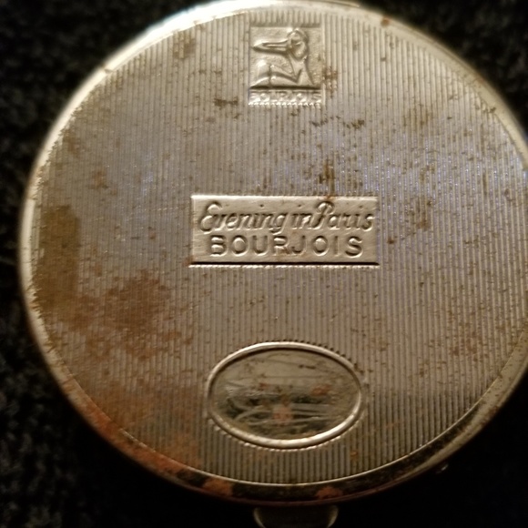 BOUJOUR COMPACT PRE 1920 NIGHT IN PARIS - Picture 3 of 7